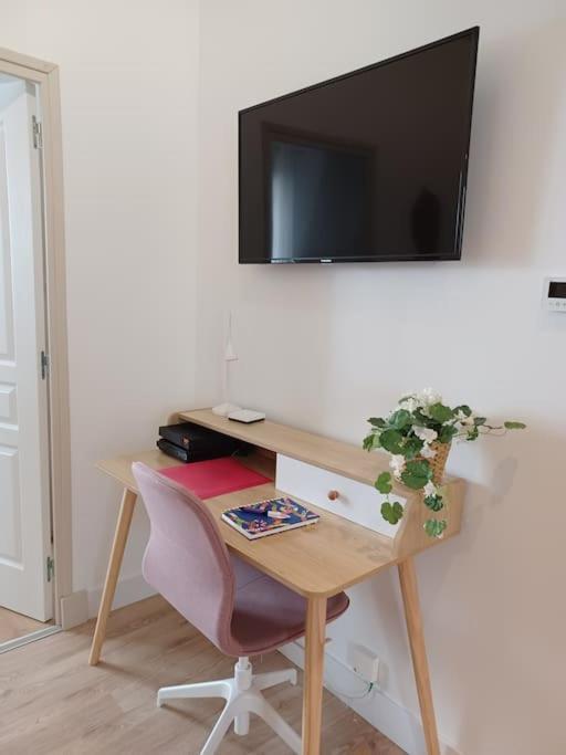 Appartement Cozy Au Centre-Ville Brest Exteriör bild